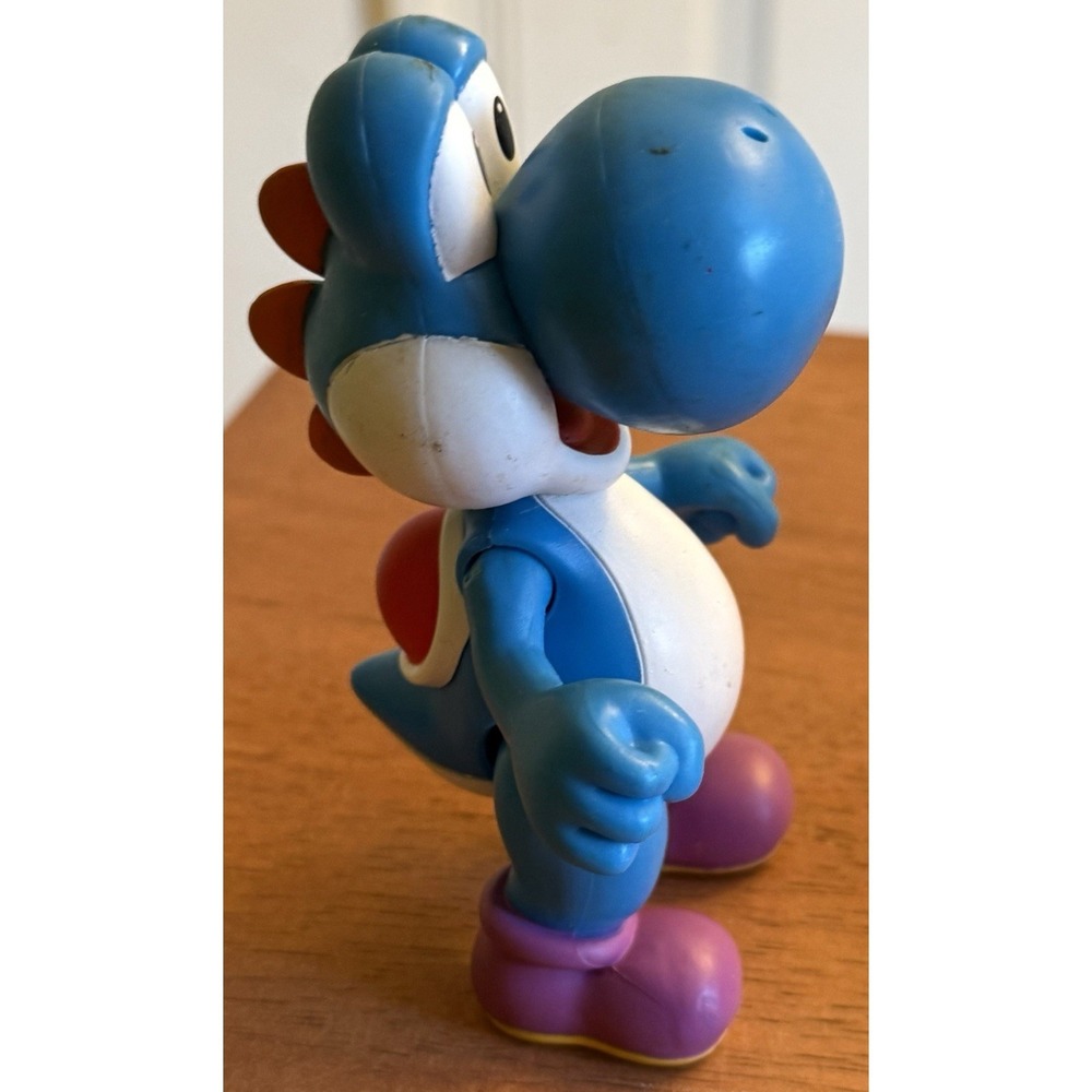 Jakks Super Mario 4" Inch World of Nintendo Series Yoshi Figure 2015 - Picture 4 of 6